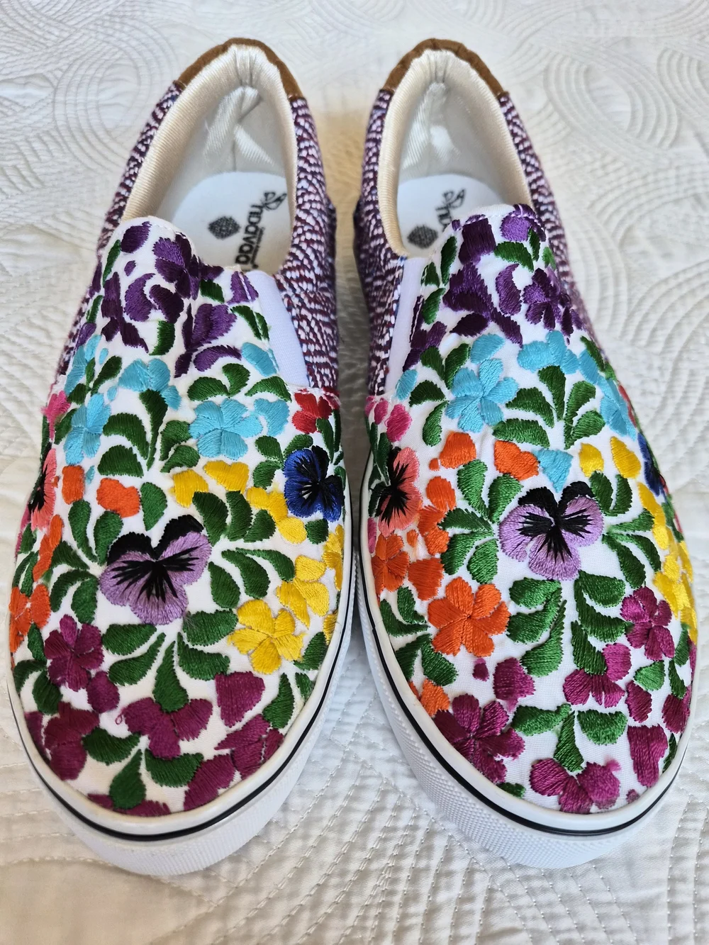 LIKE NEW Ndavaa Embroidered Floral Slip-On Sneakers - Multicolor Mens 8